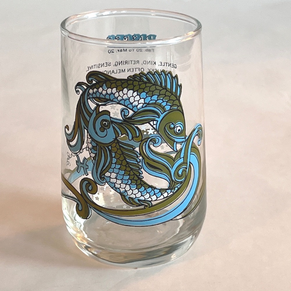 Vtg '76 Pisces Zodiac Arbys Promo Glass Beverly KMA Astrology Blue Green Tumbler